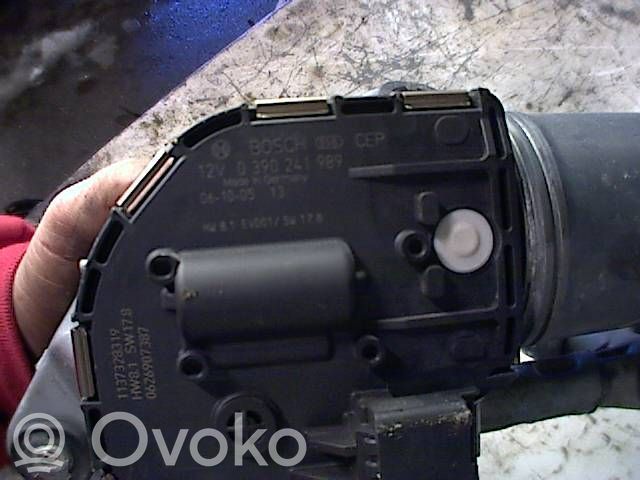 Peugeot 407 Pyyhkimen moottori 