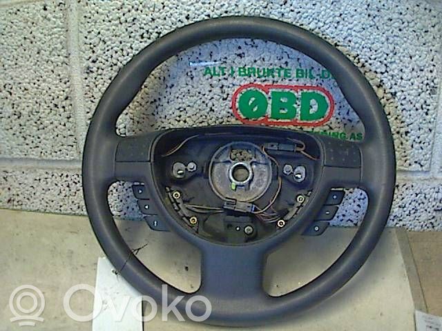 Opel Corsa C Ohjauspyörä 