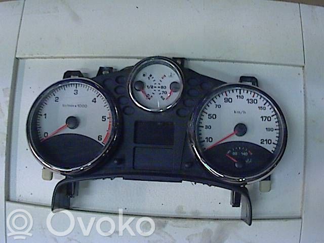 Peugeot 207 Nopeusmittari (mittaristo) 