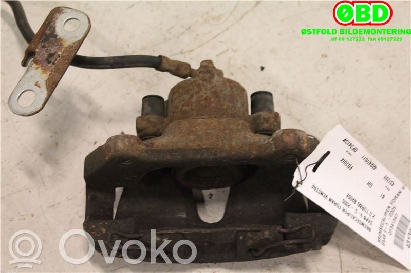 Front brake caliper