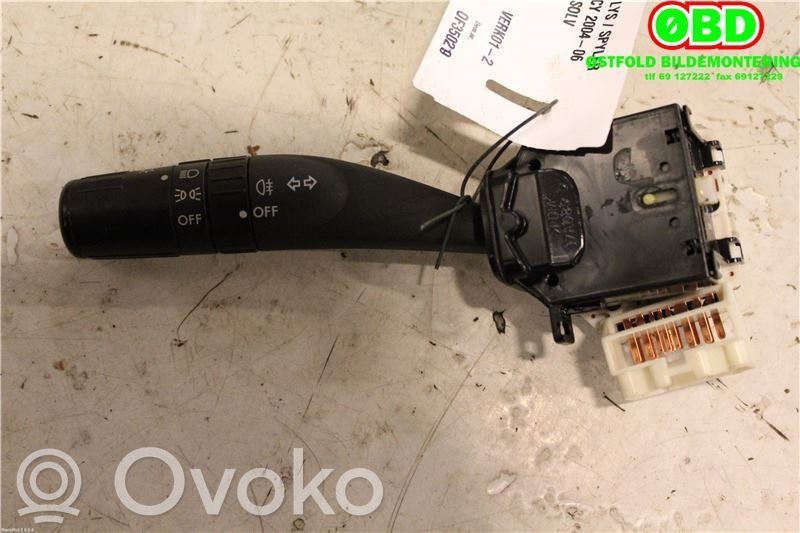 Subaru Legacy Light switch 