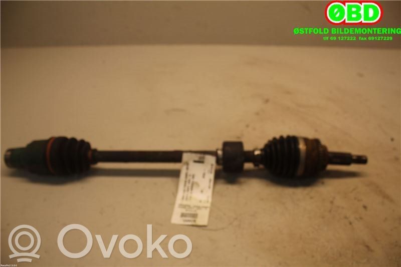 Suzuki Swift I Eje de transmisión delantero