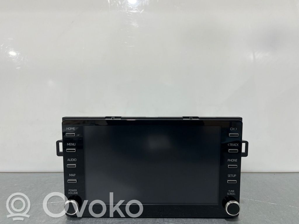 Toyota Yaris XP210 Panel / Radioodtwarzacz CD/DVD/GPS 
