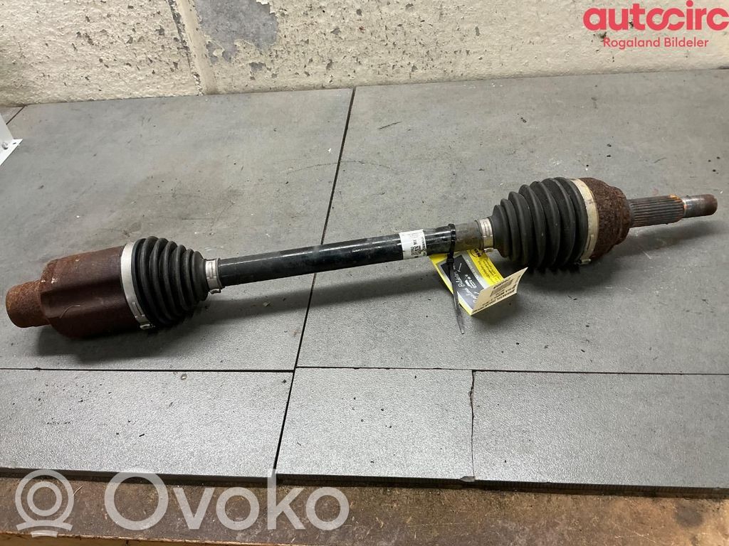 Etuvetoakseli   102711500D,102711500D