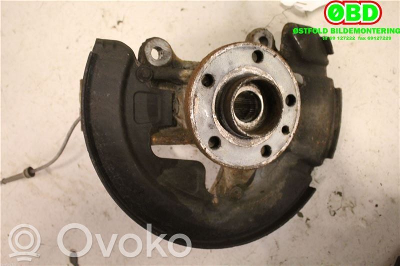 Volvo V70 Fuso a snodo con mozzo ruota anteriore