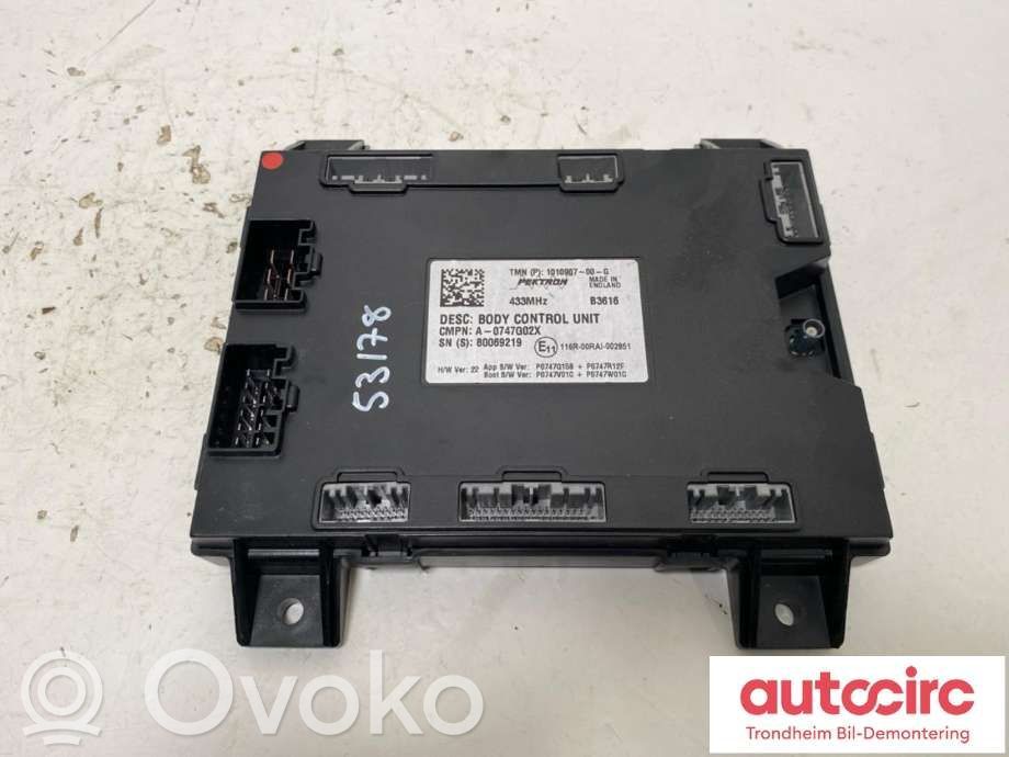 Tesla Model S Central body control module 
