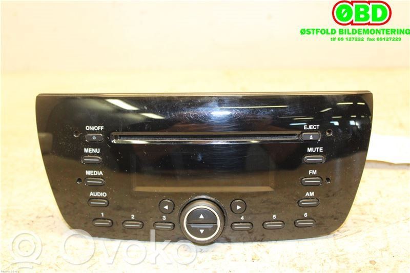 Fiat Doblo Panel / Radioodtwarzacz CD/DVD/GPS