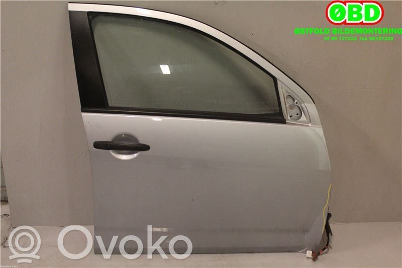 Mitsubishi Outlander Front door 