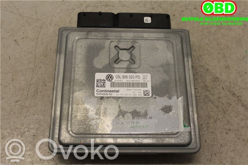 Volkswagen Caddy Engine control unit/module ECU 