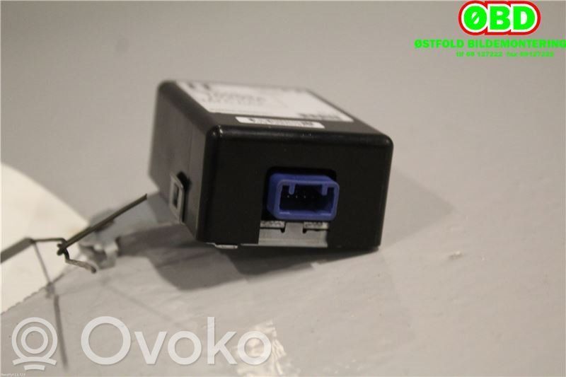 Toyota Yaris Unidad de control/módulo del bloqueo de puertas