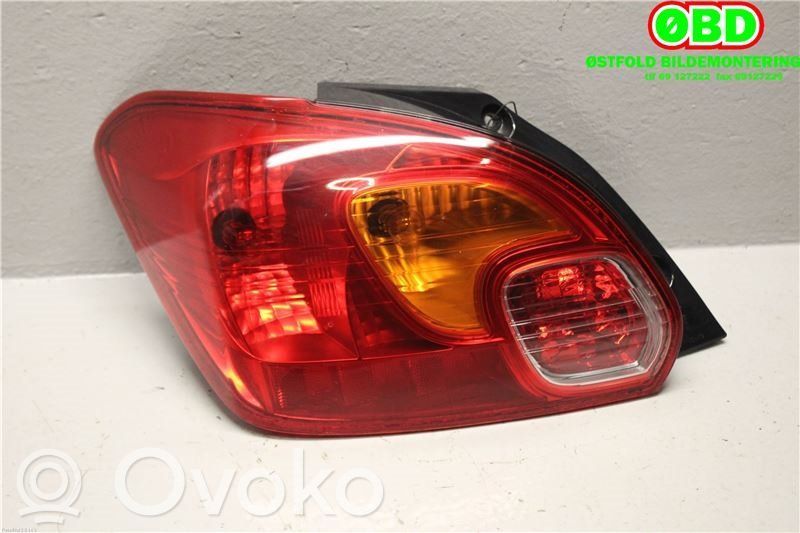 Mitsubishi Space Star Lampă spate în caroserie 