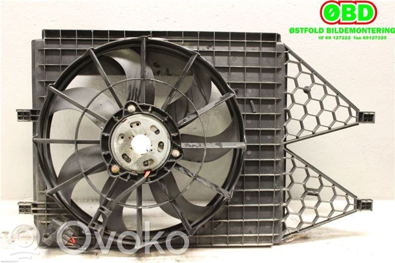 Volkswagen Polo V 6R Convogliatore ventilatore raffreddamento del radiatore