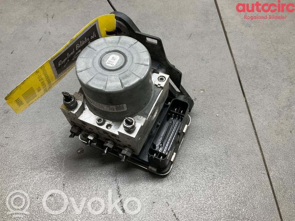 ABS-pumppu   5Q0614517ES,5Q0614517ES,5Q0614517ES,5Q0614517ES