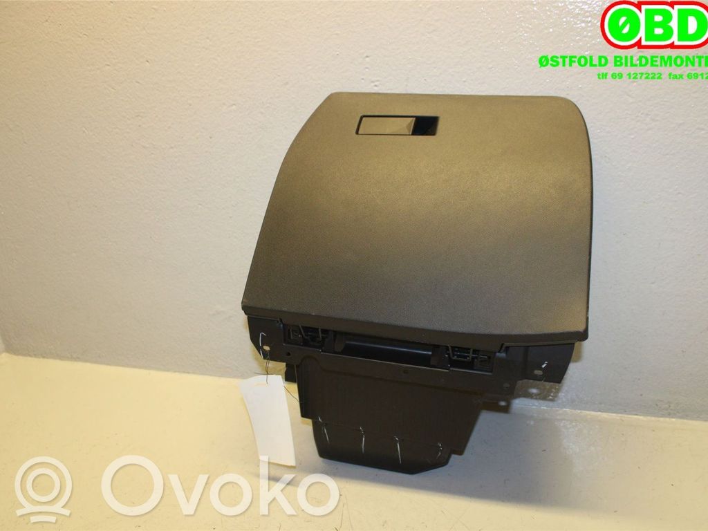 Guantera   1643706880,9835307480,9835307480,1643706880,98208594ZD,9835307480