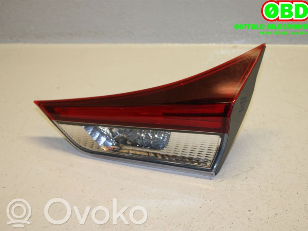 Toyota Auris E180 Takavalot 
