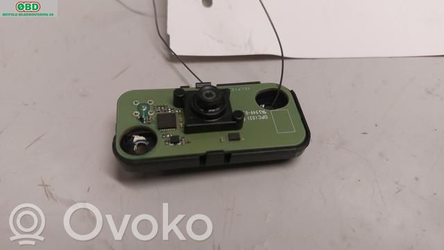 Tesla Model 3 Radarsensor Abstandsradar
