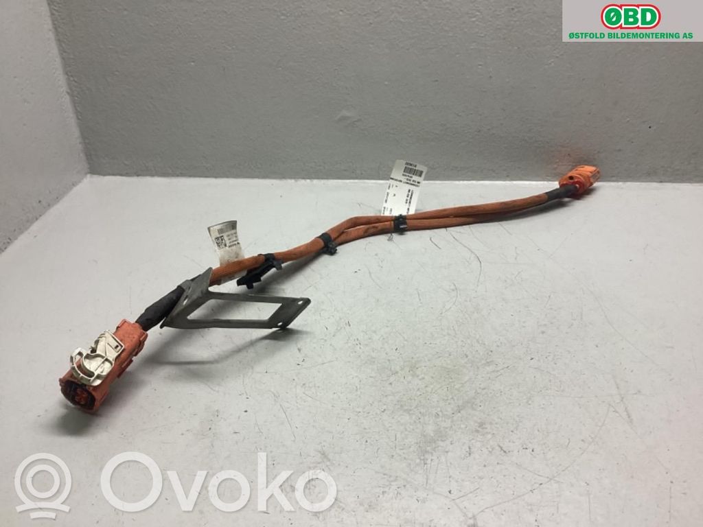 Mercedes-Benz EQC Korkeajännitekaapeli 