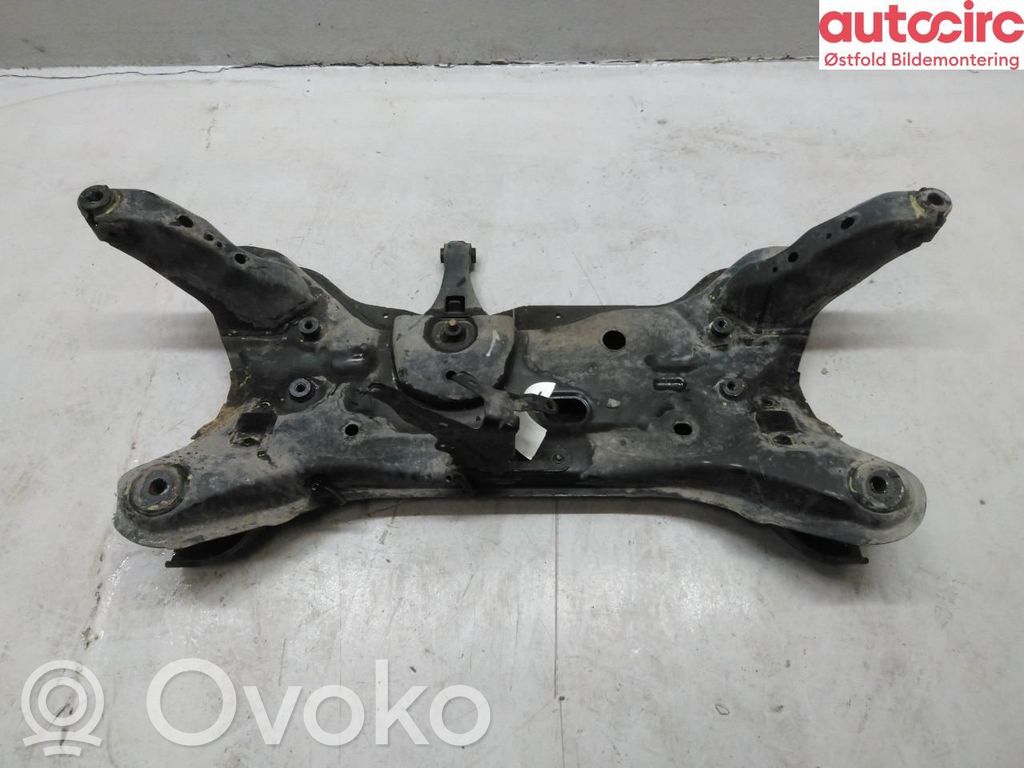 Ford Transit Priekinis traversas 