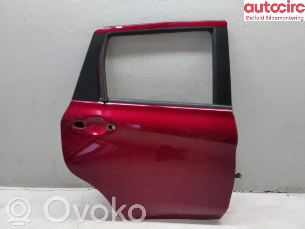 Nissan Note (E12) Galinės durys 