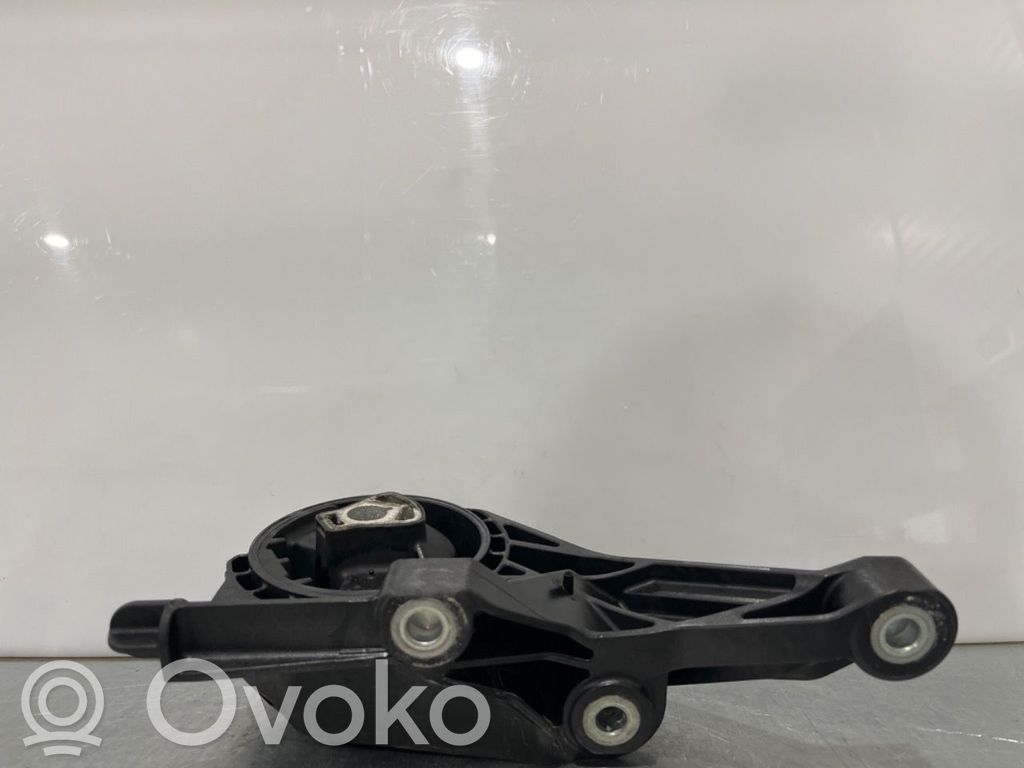 Opel Astra J Engine mount bracket 
