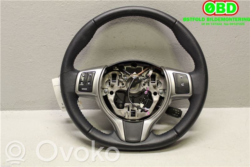 Toyota Yaris Volan 