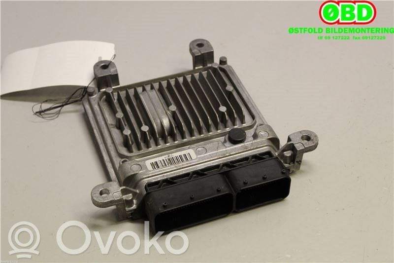 Mercedes-Benz C W204 Centralina/modulo motore ECU 