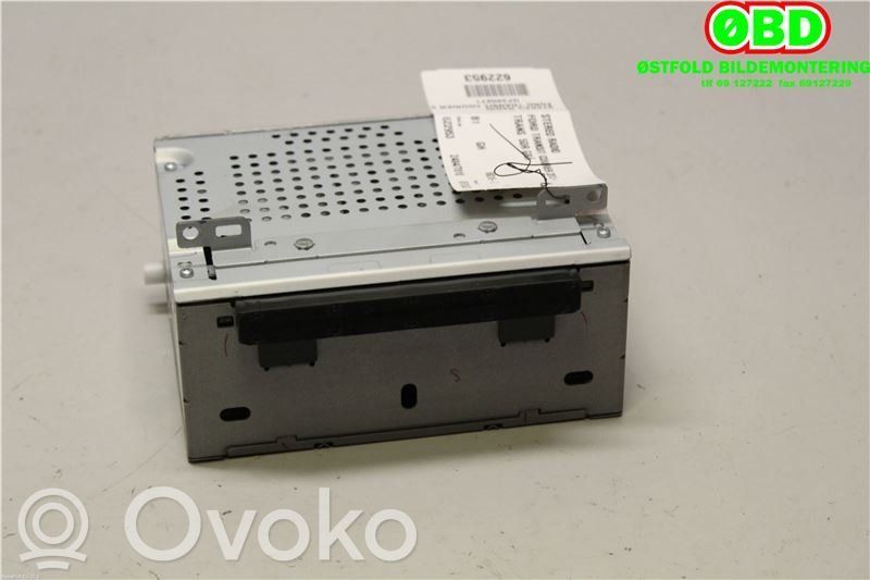 Ford Transit Courier Unità principale autoradio/CD/DVD/GPS 