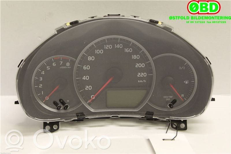 Toyota Yaris Licznik / Prędkościomierz 