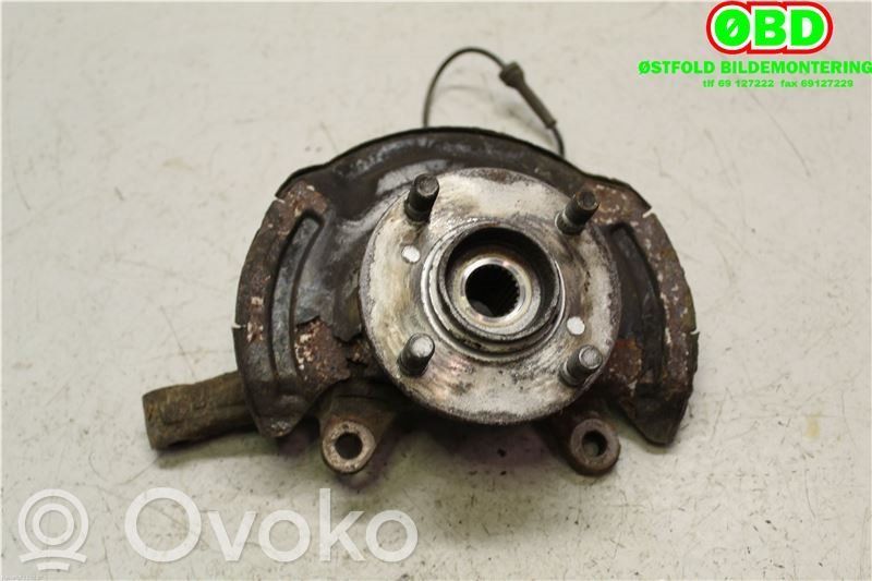Nissan Pixo Achsschenkel vorne 