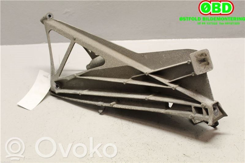 BMW i3 Engine mount bracket 