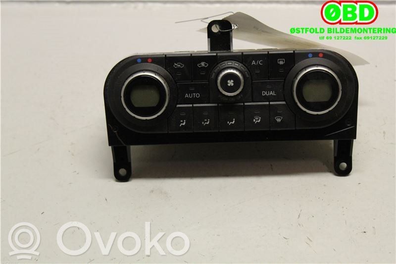 Nissan Qashqai Climate control/heater control trim