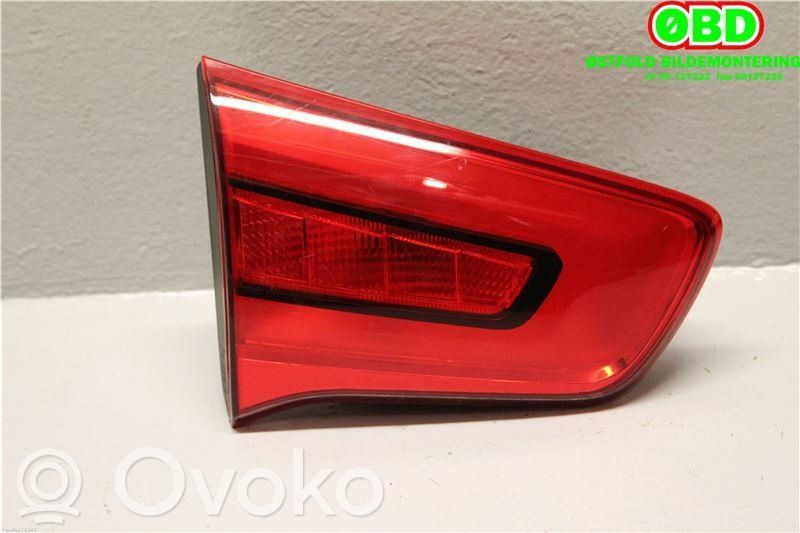 KIA Sportage Luz trasera/de freno 