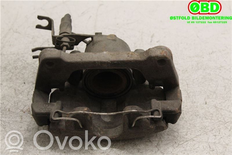 Audi A4 S4 B7 8E 8H Pinza del freno anteriore