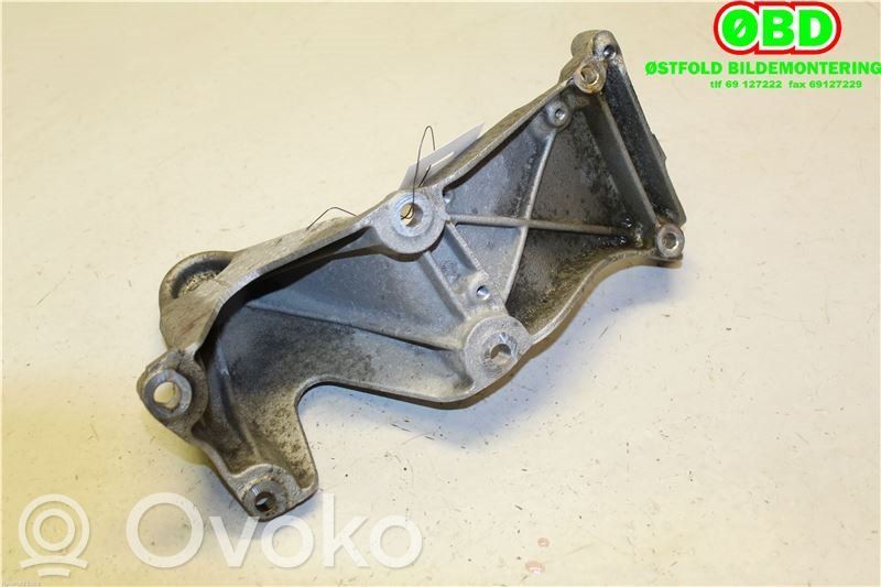 Porsche Panamera (970) Engine mount bracket 