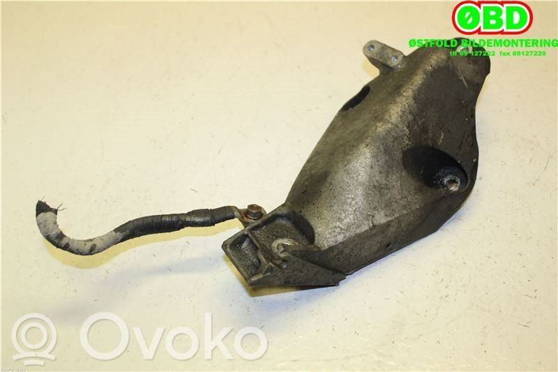 Engine mount bracket   22116787489,22116787489