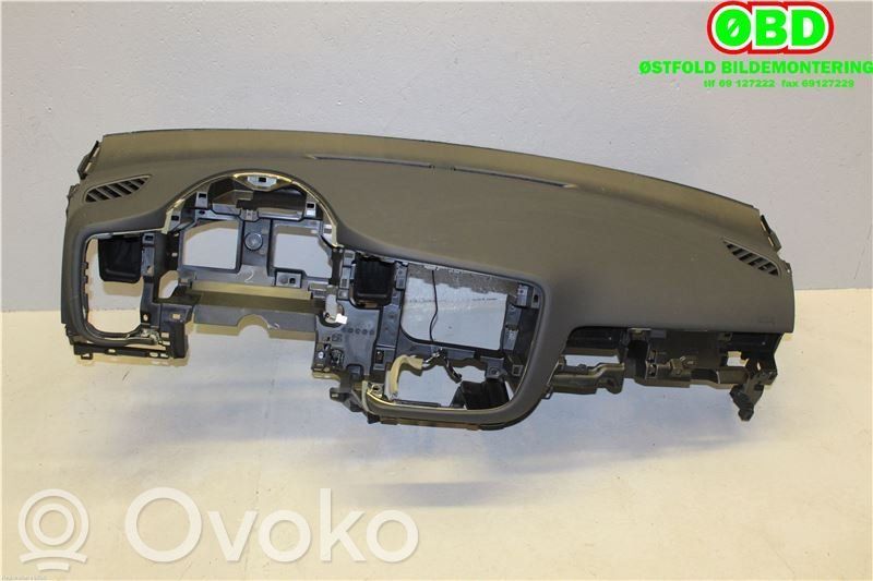 Mitsubishi Outlander Panel de instrumentos 