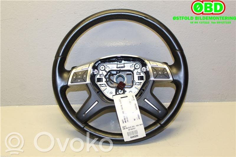 Mercedes-Benz ML W166 Ohjauspyörä 