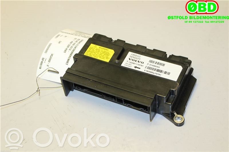 Volvo V40 Airbag control unit/module 