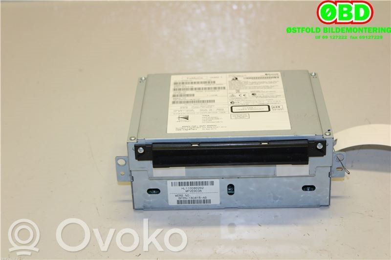 Volvo XC70 Unitate principală radio/CD/DVD/GPS 