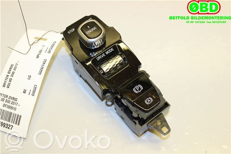 Volvo S90, V90 Altri interruttori/pulsanti/cambi