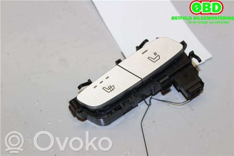 Mercedes-Benz E W213 Seat heating switch 