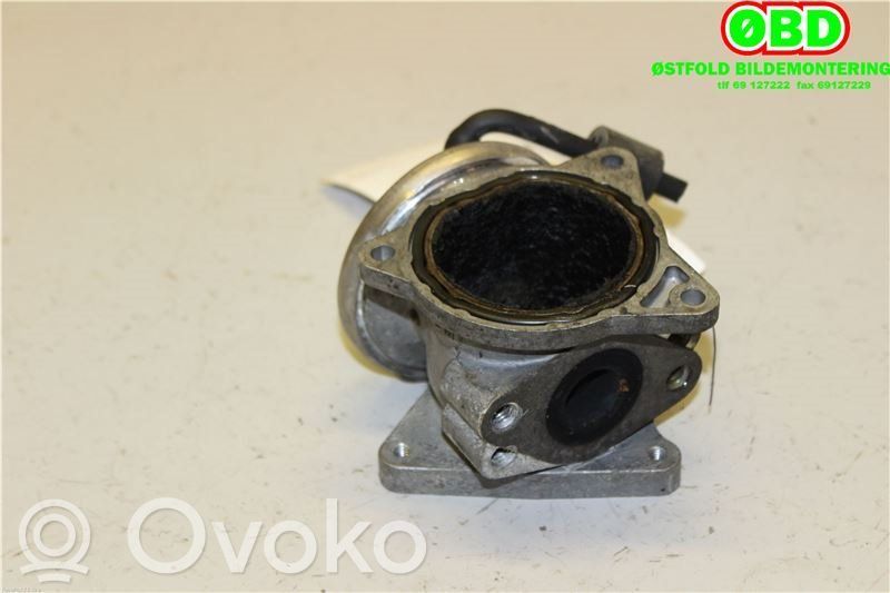 Volkswagen Golf V Soupape vanne EGR