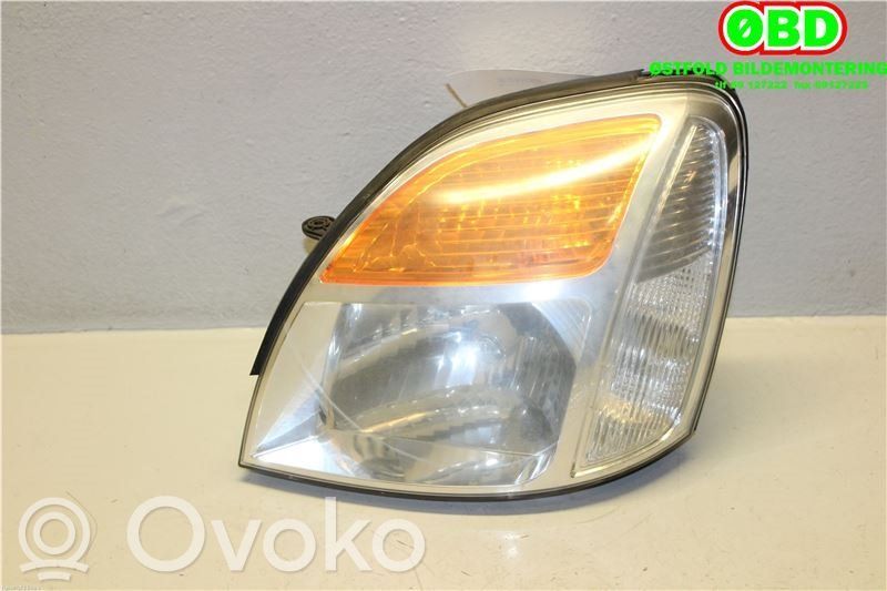 Hyundai H-1, Starex, Satellite Faro/fanale 