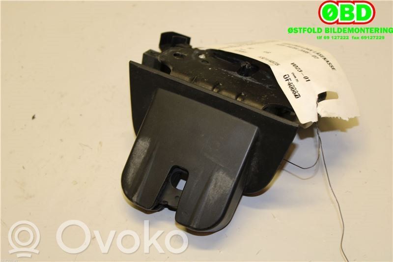 Audi A4 S4 B7 8E 8H Blocco chiusura del portellone