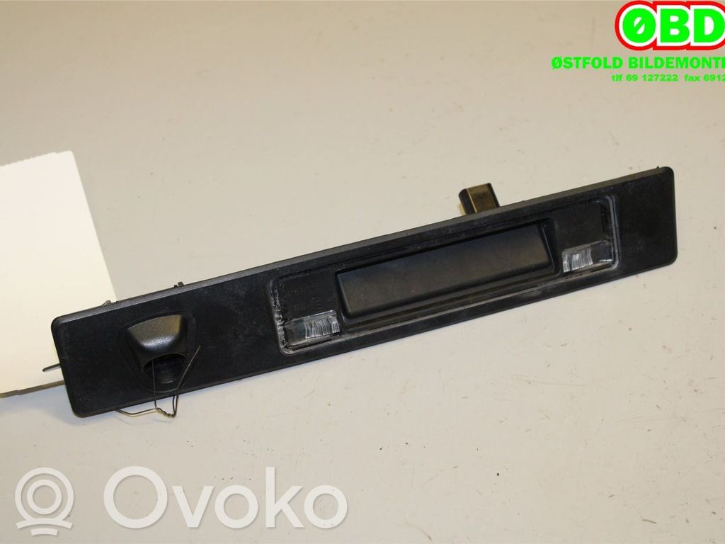 Volvo XC60 Interruptor para abrir la puerta trasera 