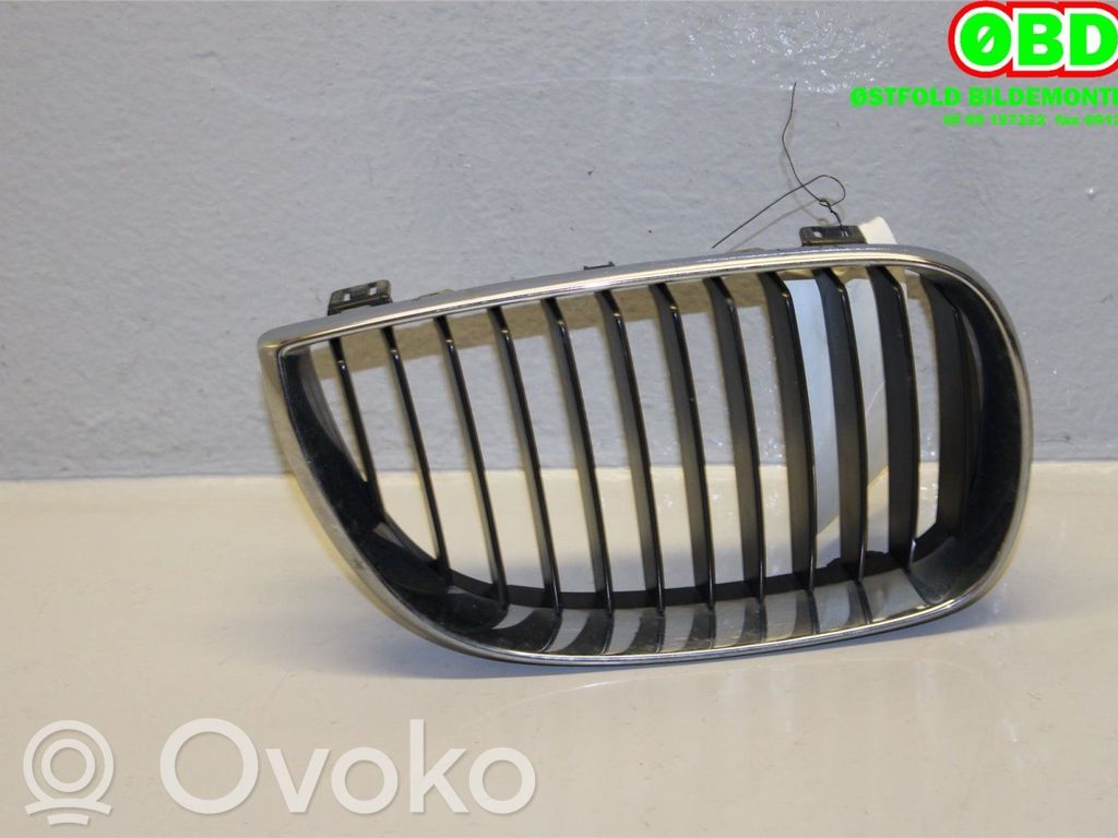 BMW 1 E81 E87 Copertura griglia di ventilazione laterale cruscotto 
