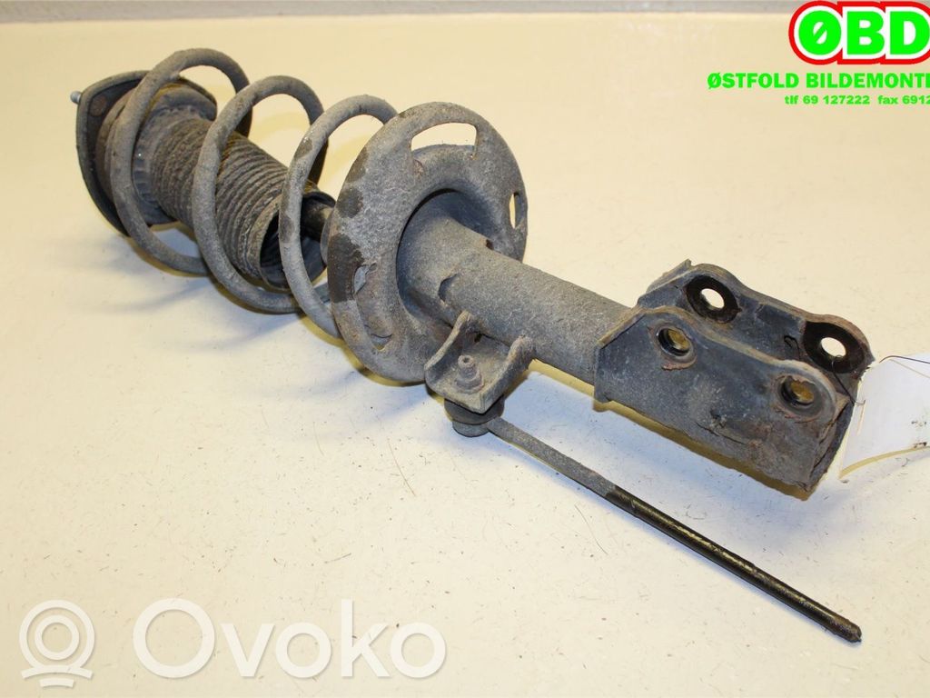 Mazda 3 III Front shock absorber with coil spring 