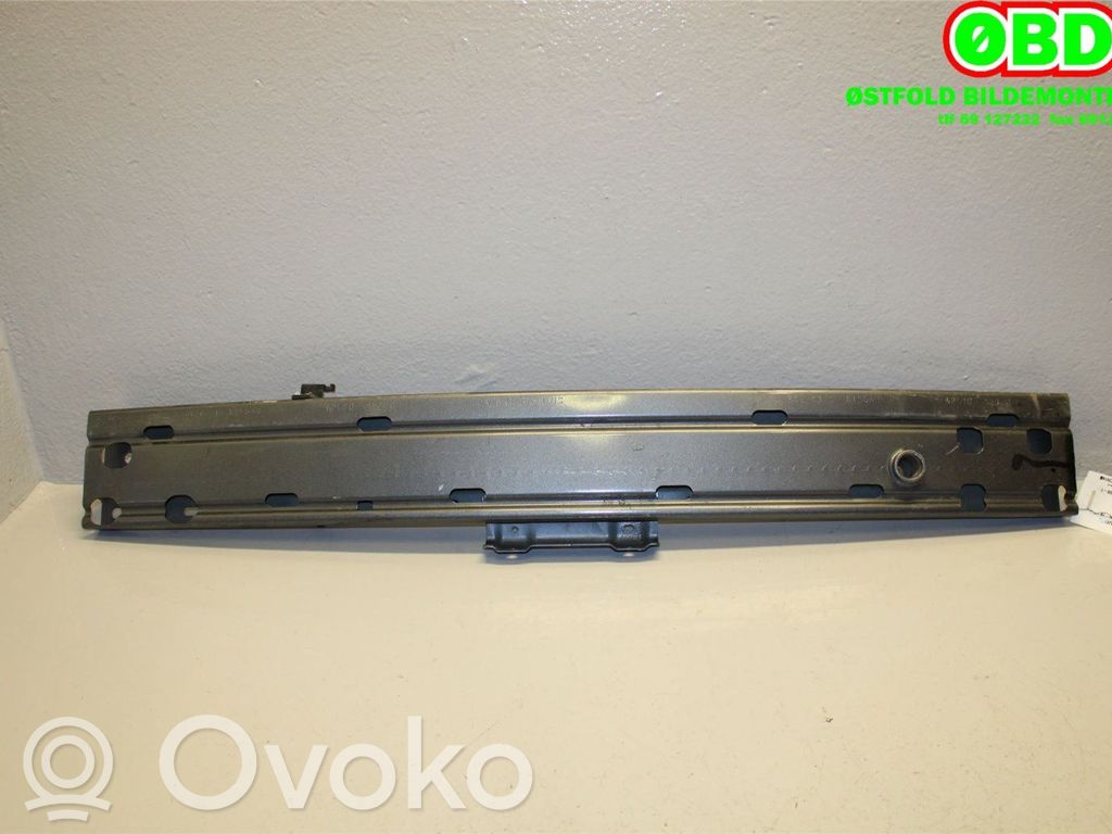 Nissan Note (E12) Front bumper support beam 
