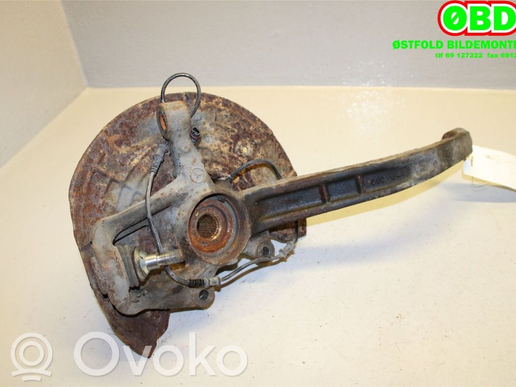 Mercedes-Benz ML W164 Fuso a snodo con mozzo ruota anteriore