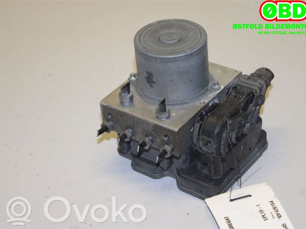 Mercedes-Benz E W212 ABS bloks 